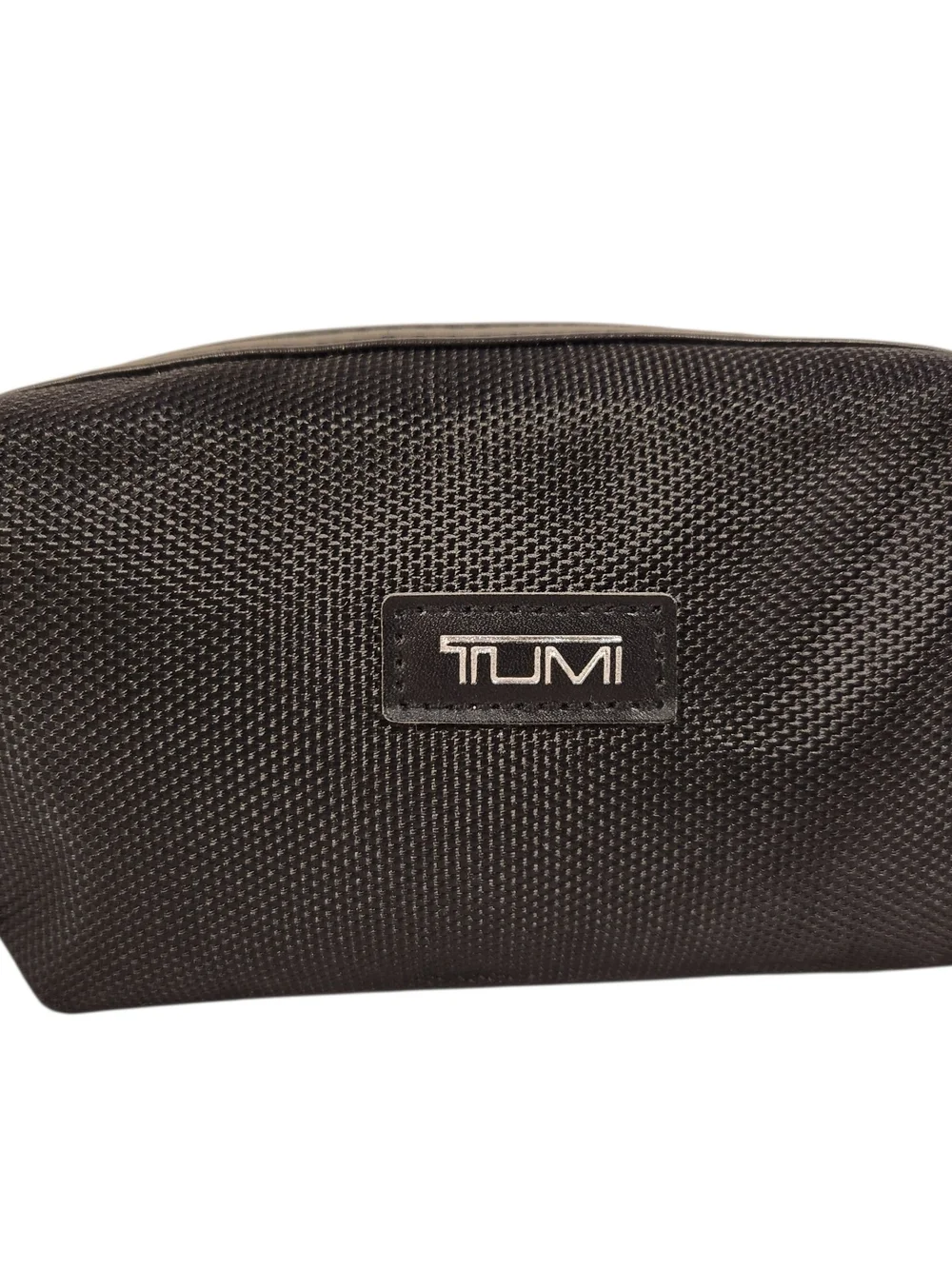 TUMI X DELTA NYLON DOPP TOILETRY BLACK BAG